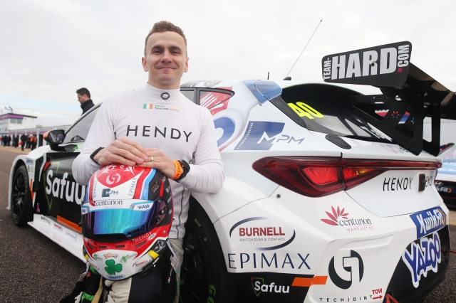 Season Round-Up for our BTCC Racer Aron Taylor-Smith